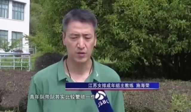萧老太太冷笑一声，得意的说：我可是听别人说过，就你这种情况至少也要判15年。